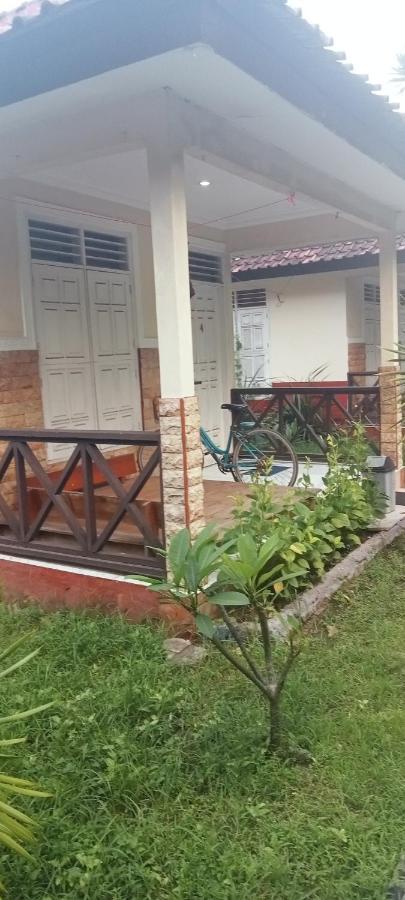 Funny Homestay 2 Gili Trawangan Kültér fotó