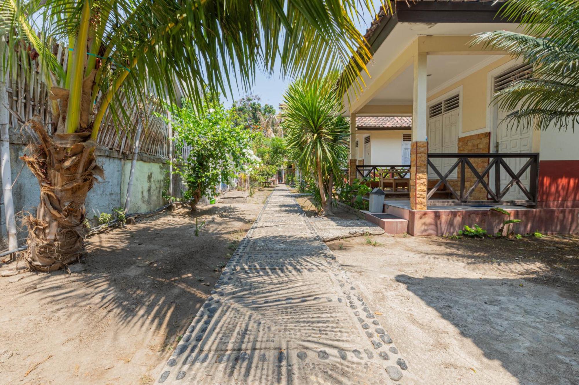 Funny Homestay 2 Gili Trawangan Kültér fotó